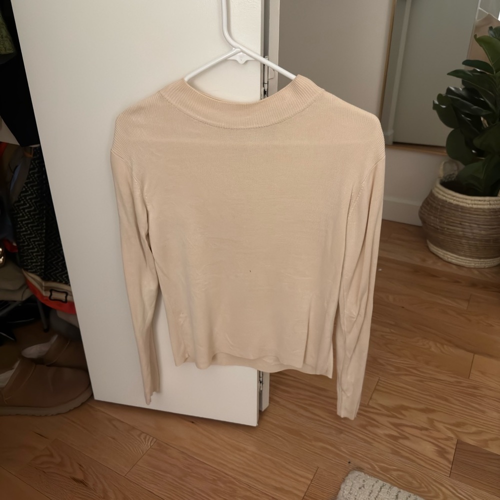 100% Silk Sweater